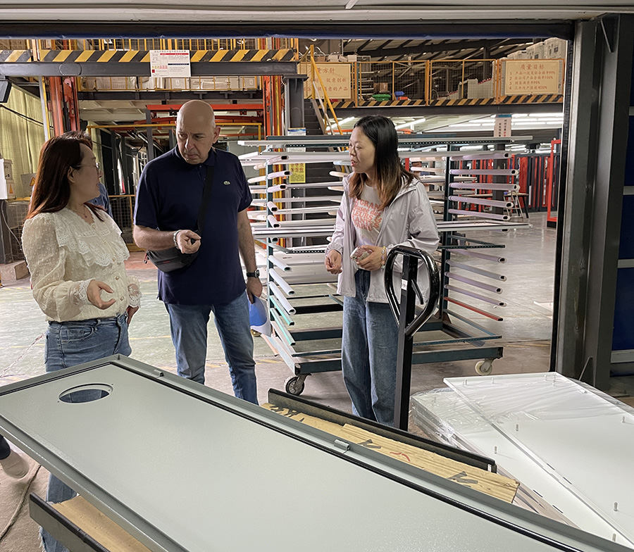 鈑(ban)金(jin)件(1)